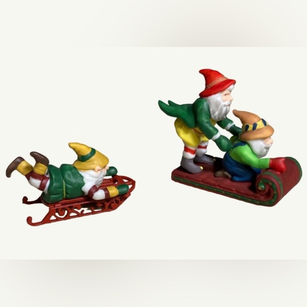 Department 56 Heritage Village Testing the Toys Figurines Set #5605-6